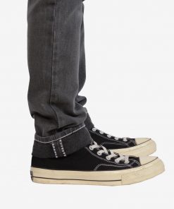 Alternative view of Clovis - Light Grey