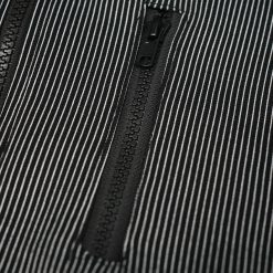Alternative view of Field - Black
