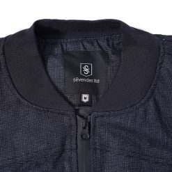 Alternative view of Grover - Black