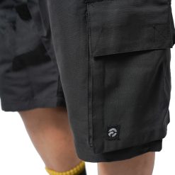 Alternative view of Etiene - Black